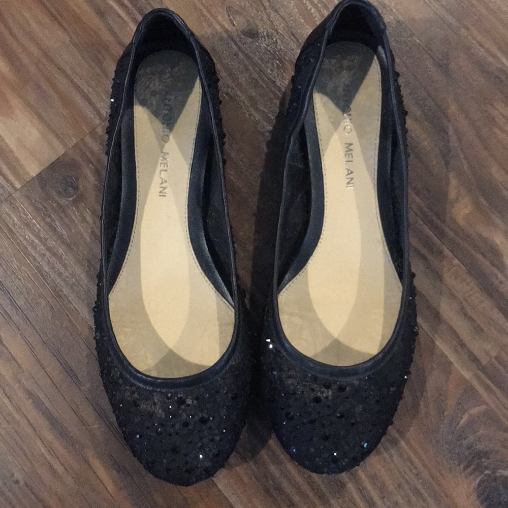 Black ballet flats